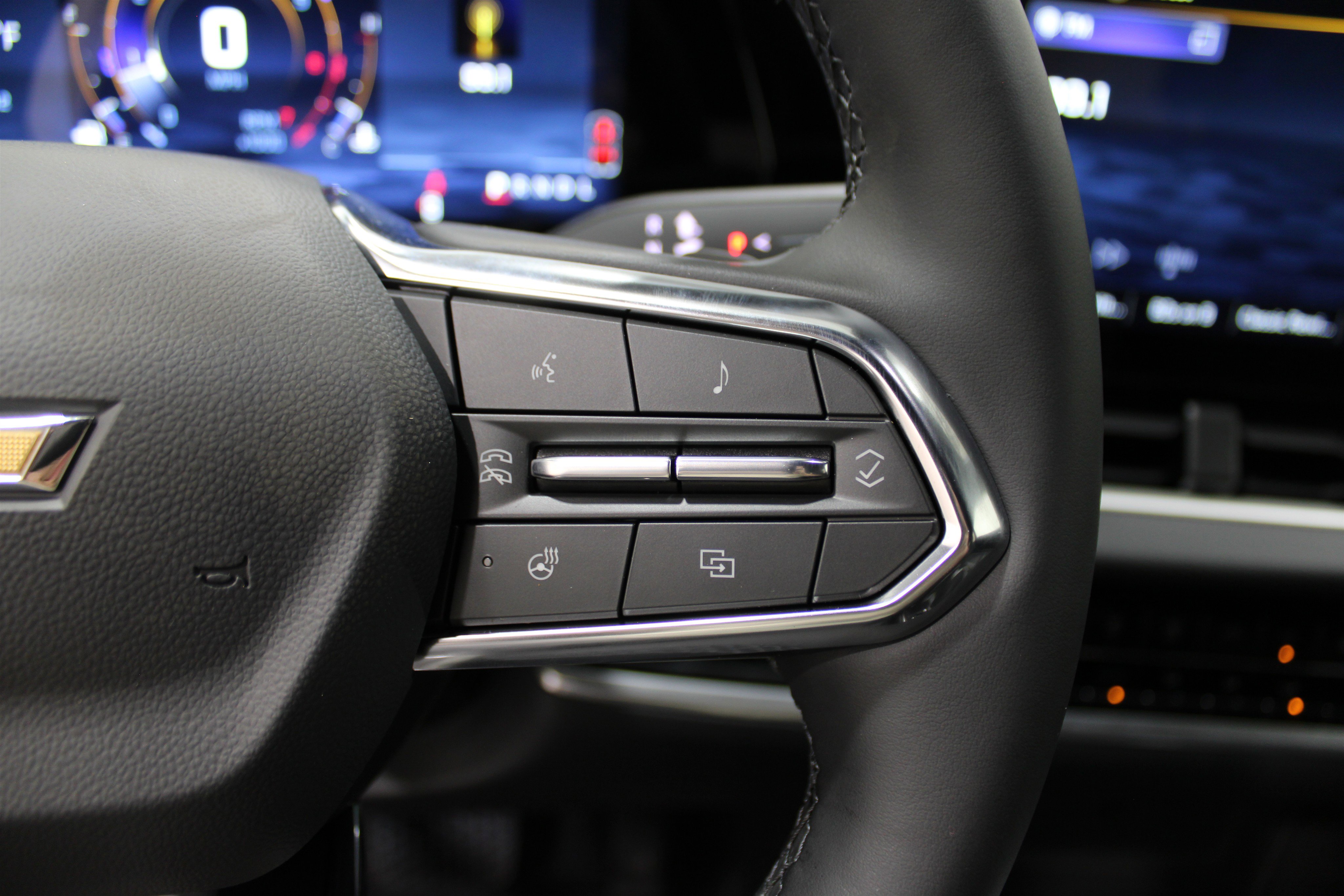 2026 Chevrolet Equinox LT photo 3