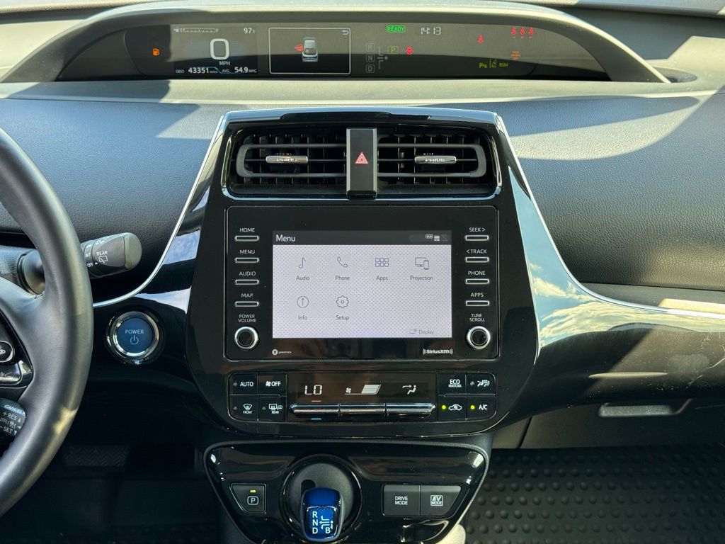 2022 Toyota Prius LE AWD-e photo 15