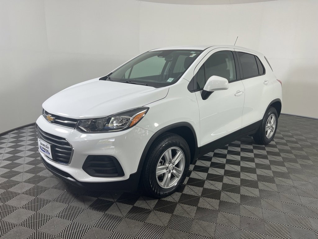 2022 Chevrolet Trax LS photo 25