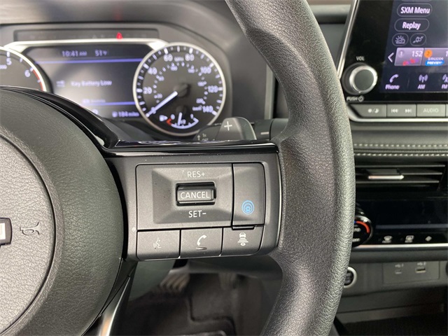 2022 Nissan Rogue SV photo 11