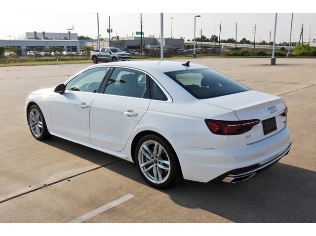 2024 Audi A4 S line Premium Plus photo 3
