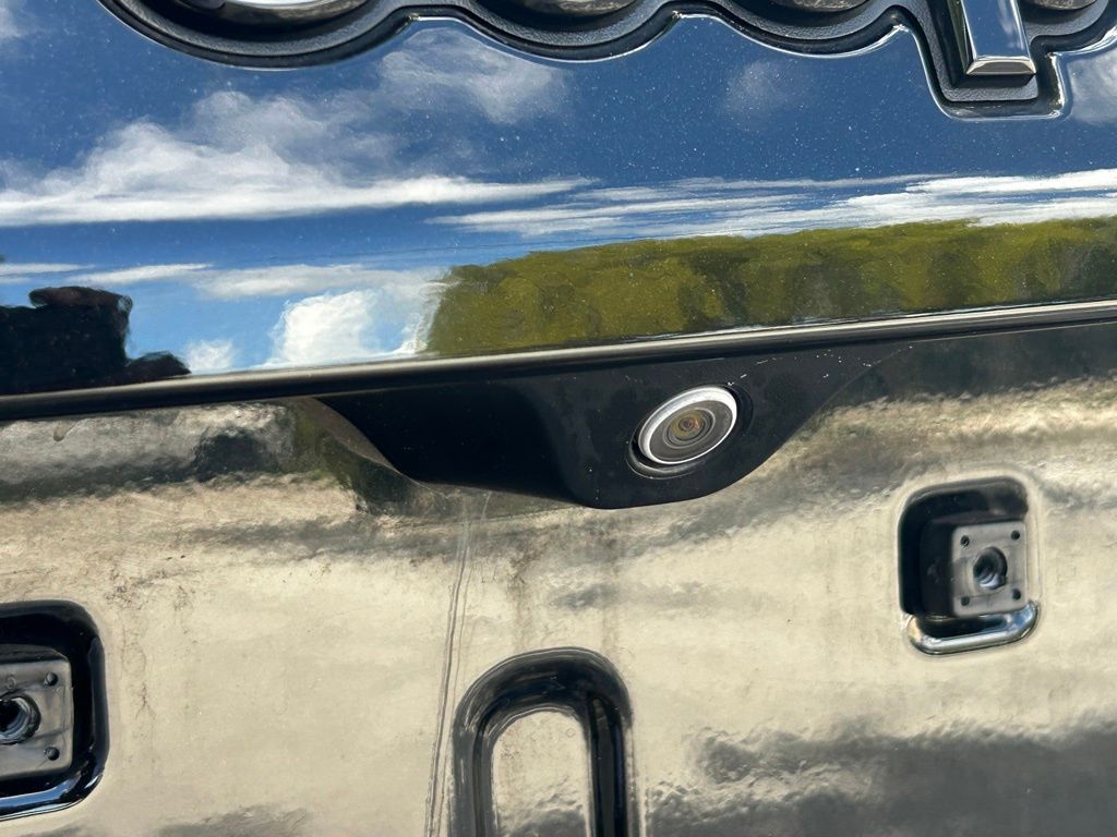 2021 Jeep Compass Altitude photo 25