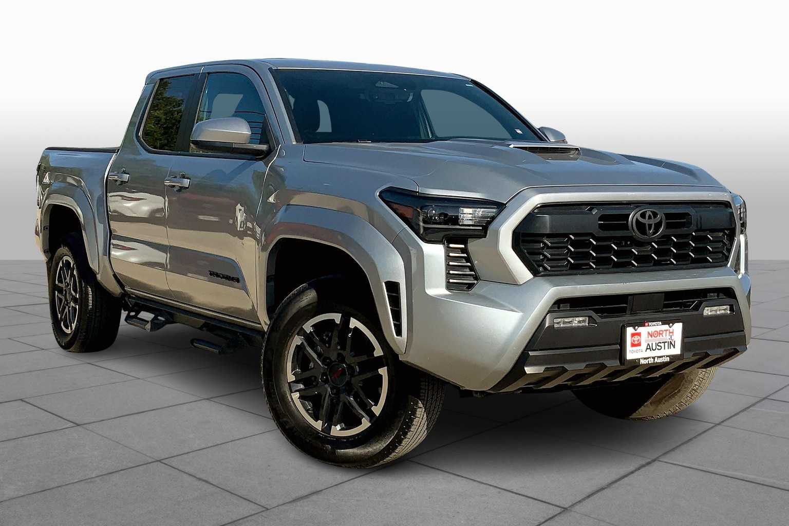 2024 Toyota Tacoma TRD Sport 4x4 photo 2