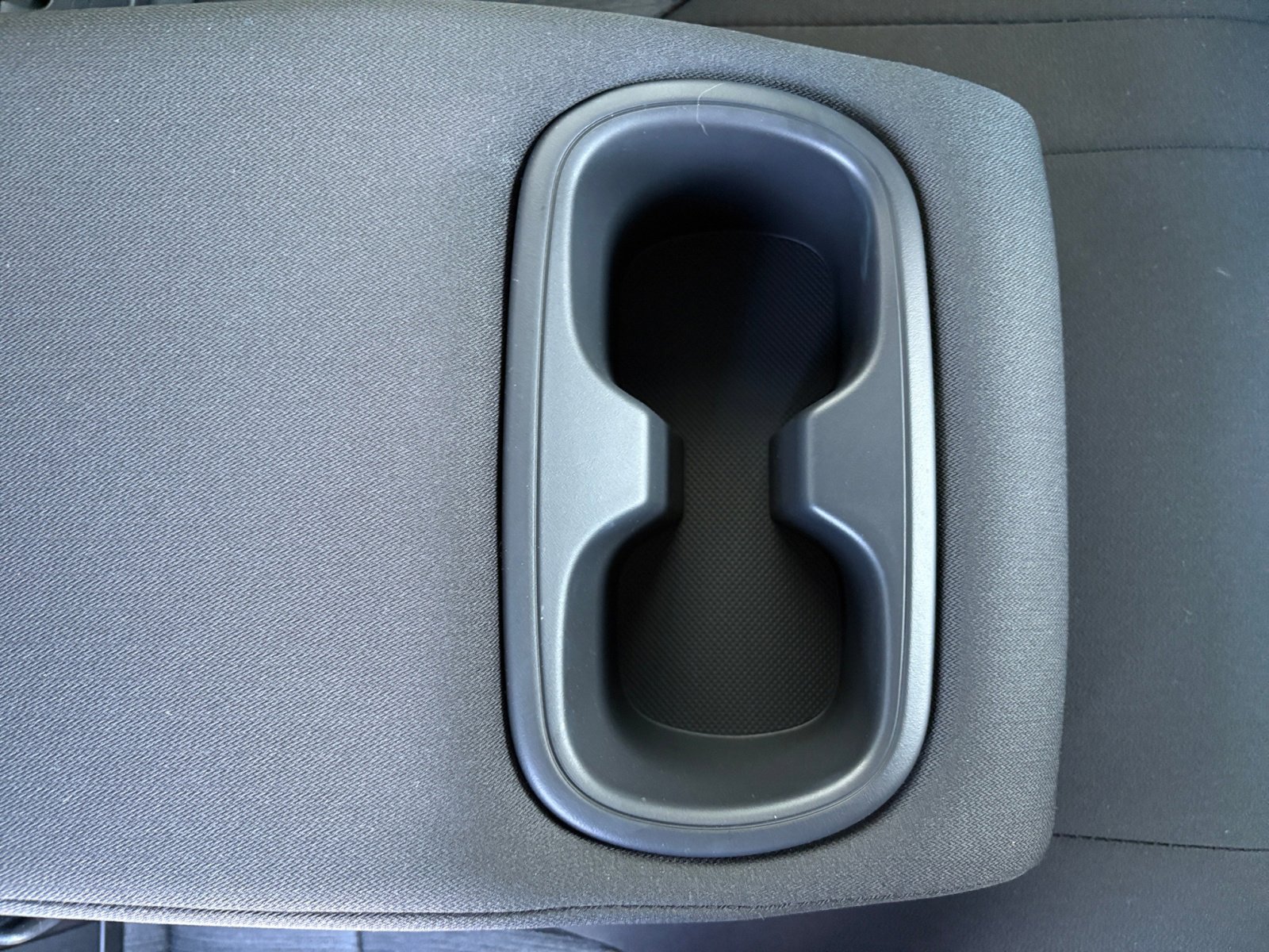 2018 Toyota Camry L photo 32