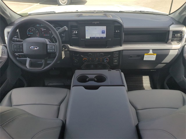 2026 Ford F-350 photo 13