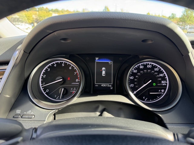 2024 Toyota Camry SE photo 17
