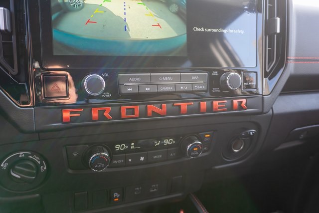 2025 Nissan Frontier PRO-4X photo 16