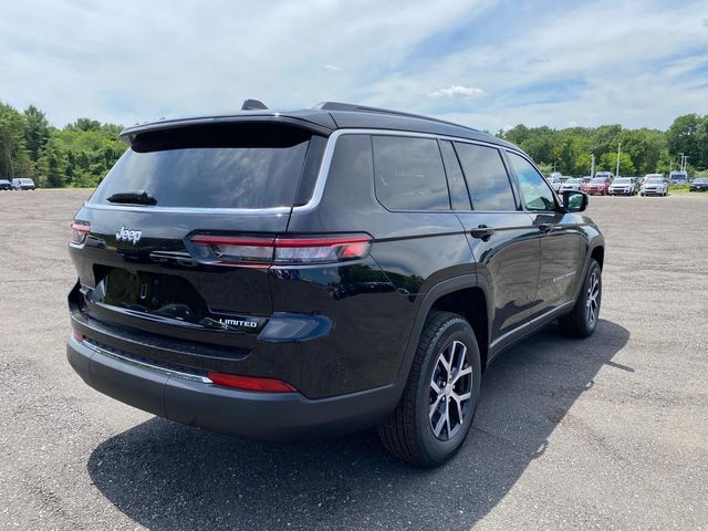 2025 Jeep Grand Cherokee Limited photo 2