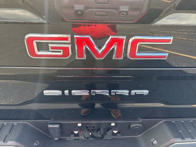 2025 Gmc Sierra HD SLT photo 17