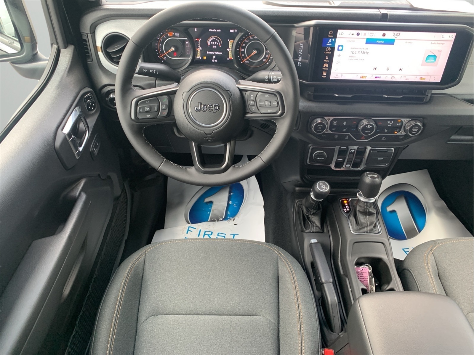 2025 Jeep Wrangler Sport S photo 20