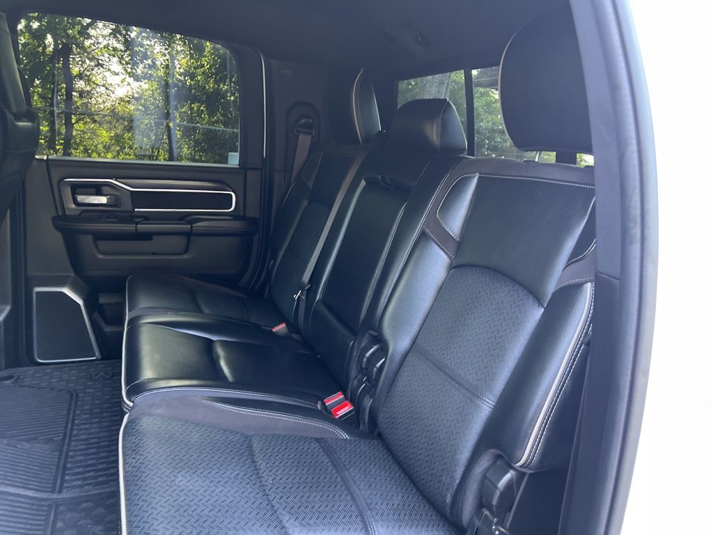 2024 Ram 3500 Laramie photo 30