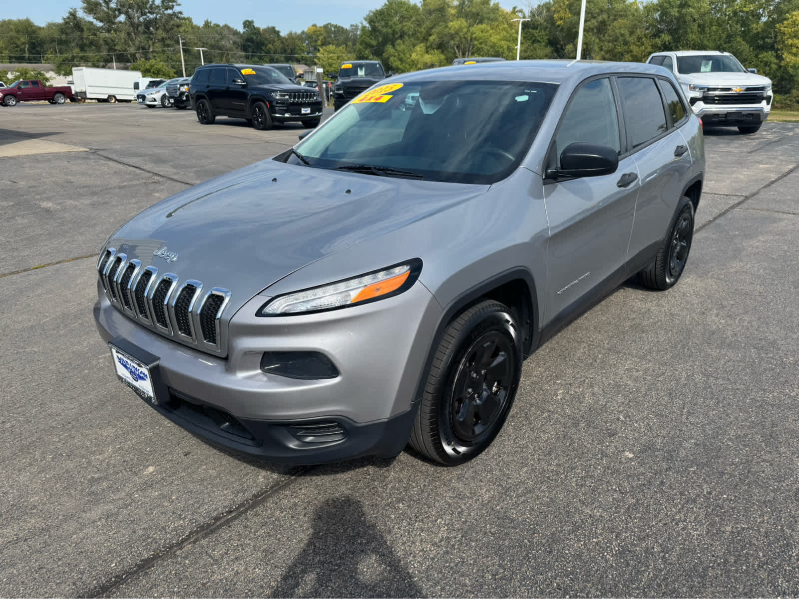 2015 Jeep Cherokee Sport photo 7