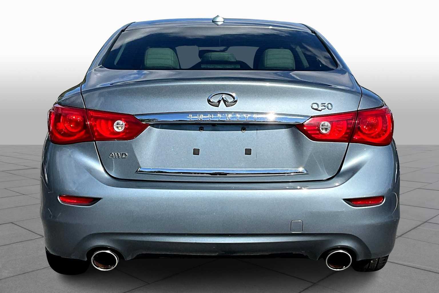 2014 Infiniti Q50 Premium photo 4