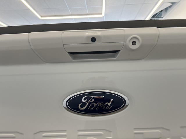 2025 Ford F-350 Lariat photo 10