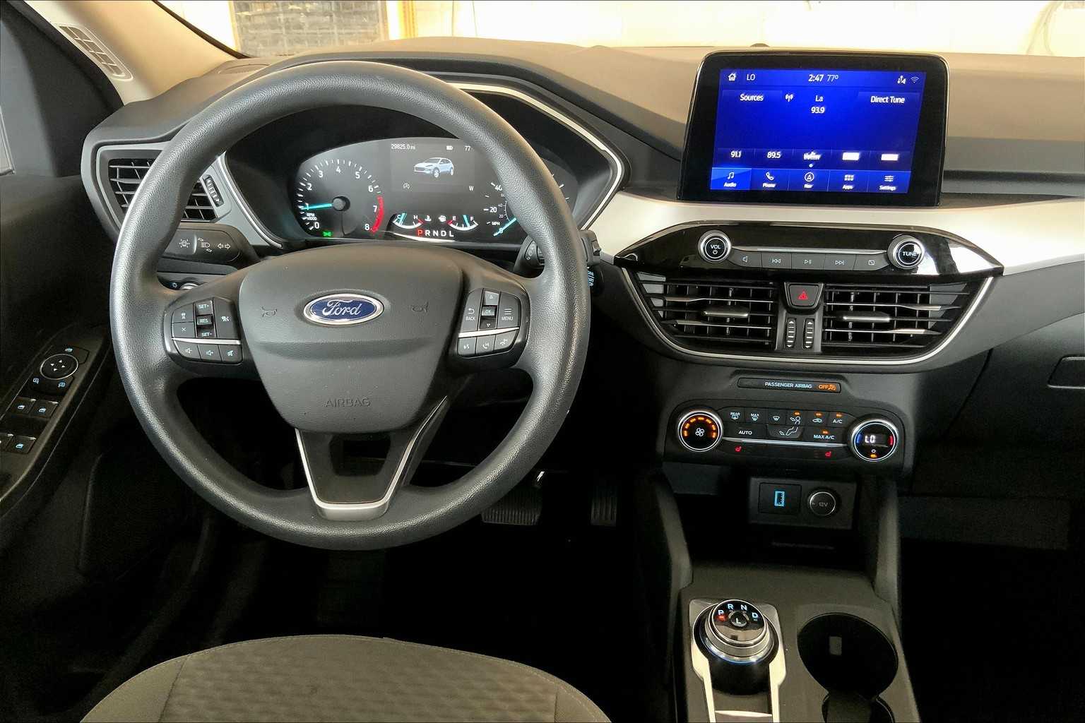 2020 Ford Escape SE photo 5