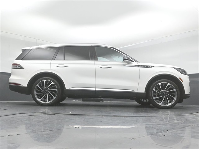 2025 LINCOLN AVIATOR - Image 46
