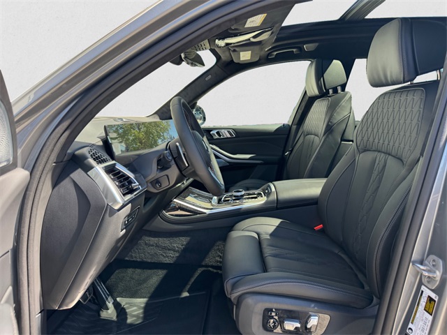 2026 Bmw X7 M60i photo 10