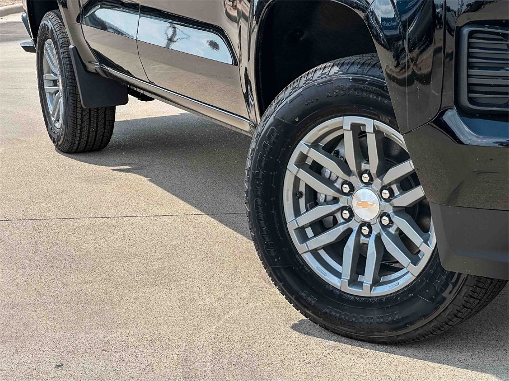 2026 Chevrolet Colorado LT photo 3