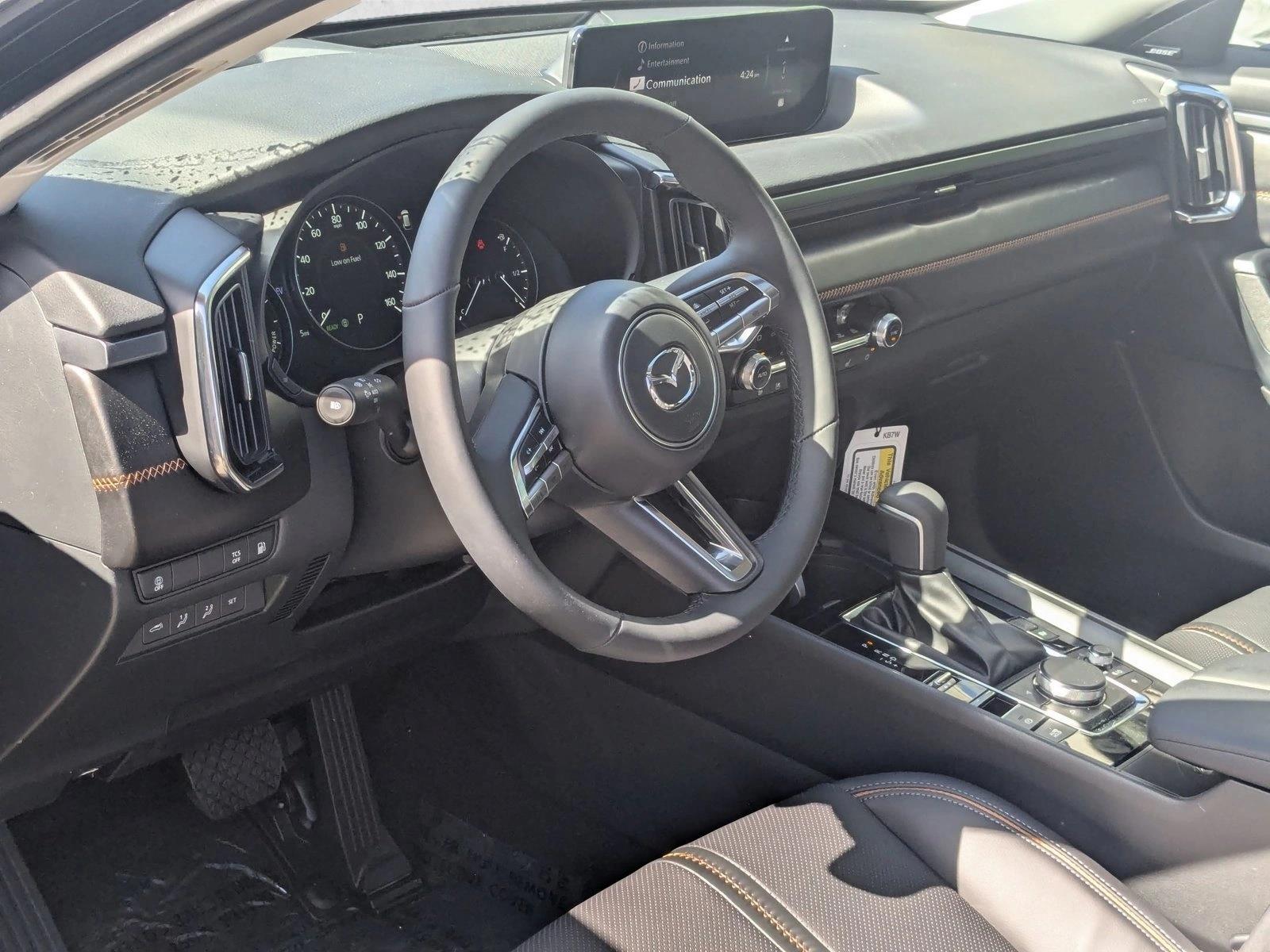 2025 Mazda CX-50 Premium Plus photo 3