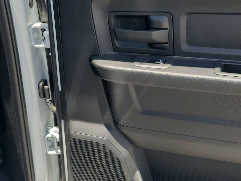2025 Ram 3500 Tradesman photo 40