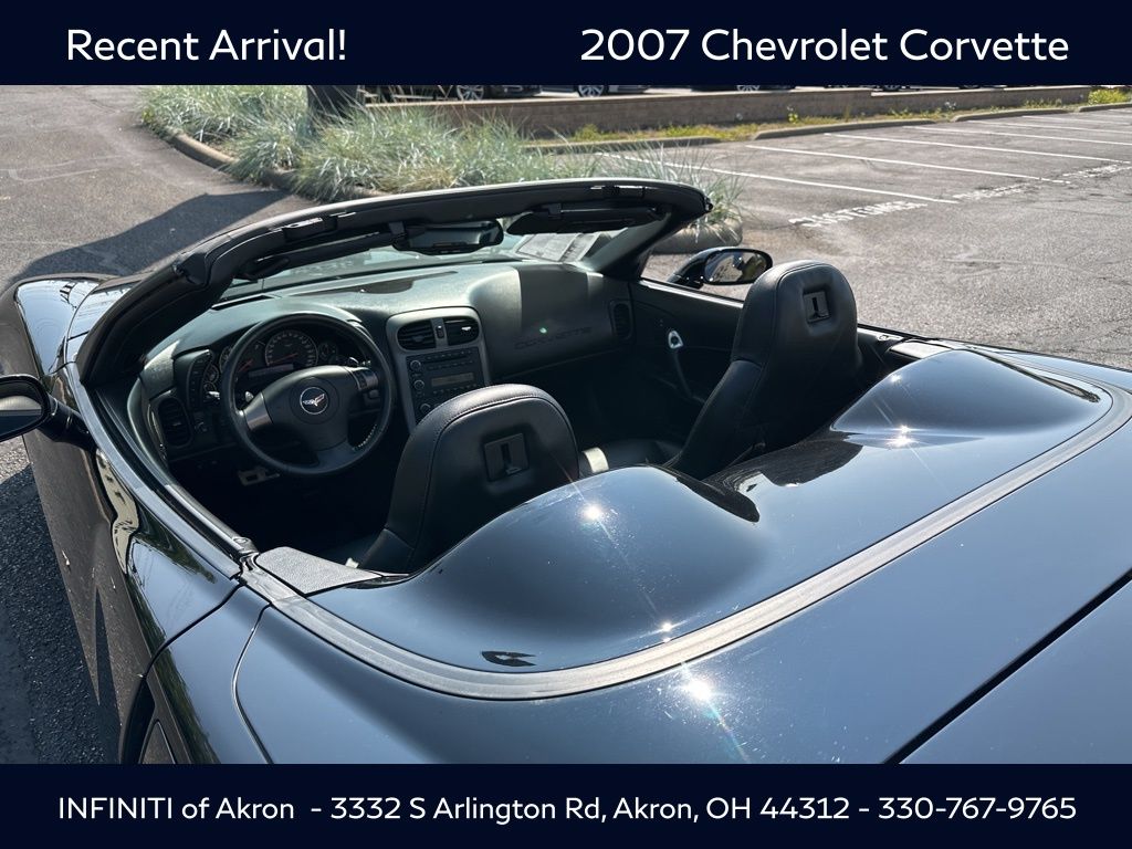 2007 Chevrolet Corvette Base photo 18