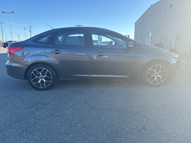Used 2017 Ford Focus SEL with VIN 1FADP3H26HL264425 for sale in Warner Robins, GA