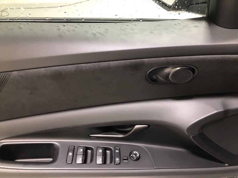 2025 Hyundai Elantra N Base photo 20