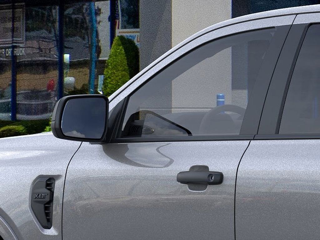 2025 Ford Ranger XLT photo 18