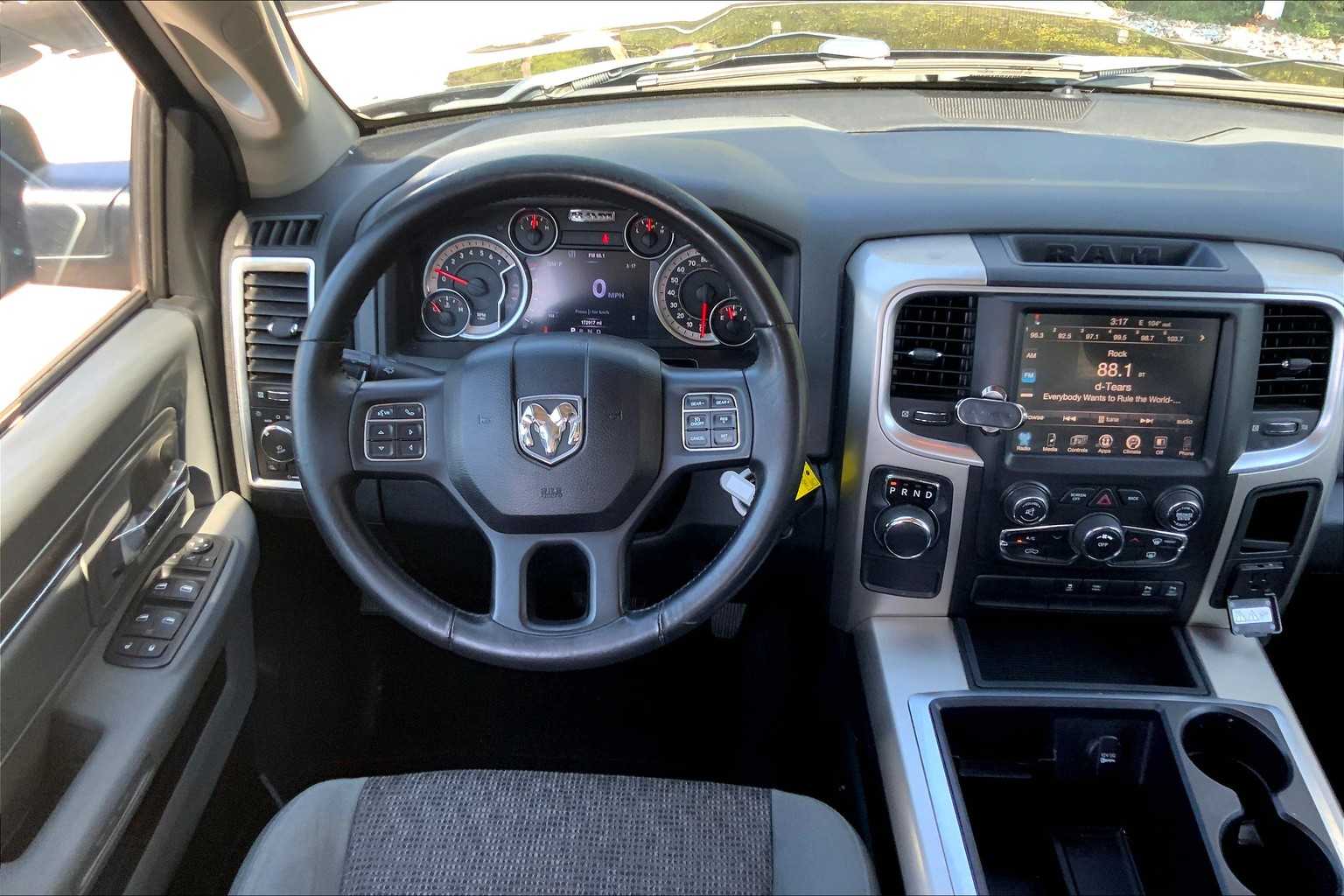 2015 Ram 1500 Outdoorsman photo 5