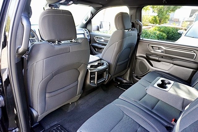 New 2026 Diamond Black Crystal Pearl-Coat Exterior Paint RAM Big Horn/Lone Star image 21