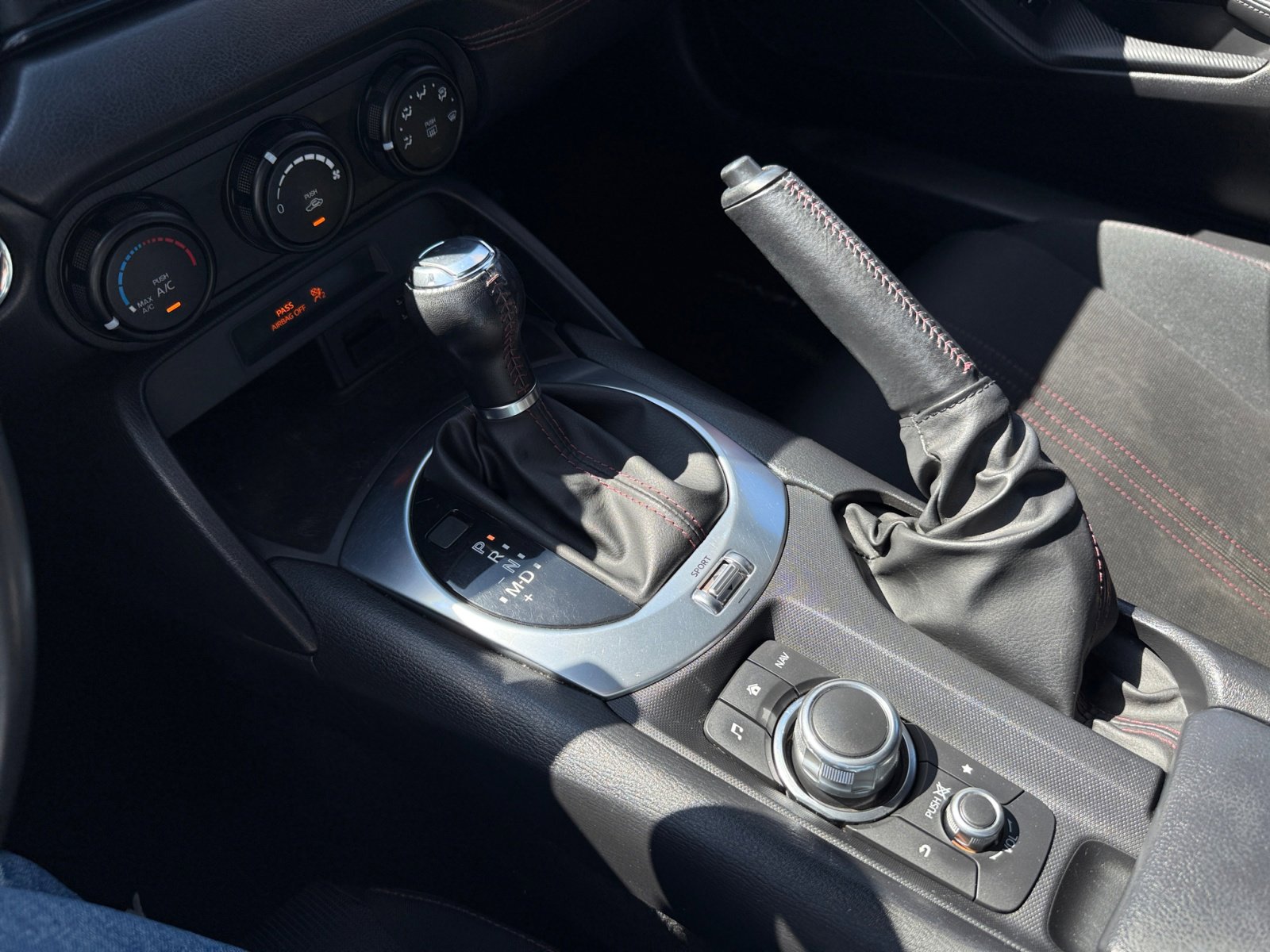 2016 Mazda MX-5 Miata Miata photo 12