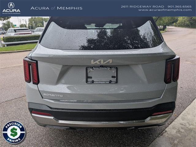 2025 Kia Sorento S photo 4