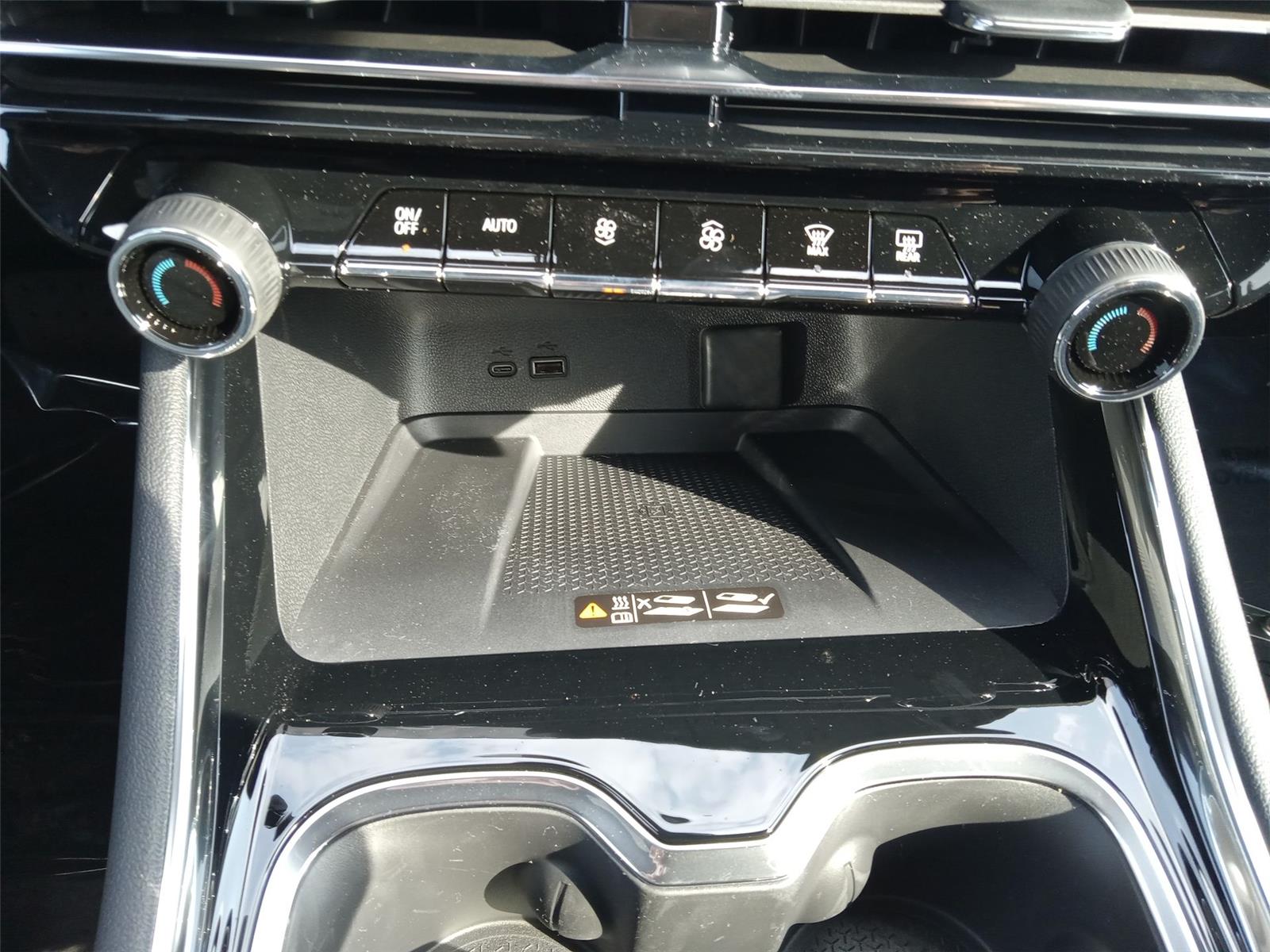 2026 Chevrolet Traverse Z71 photo 20