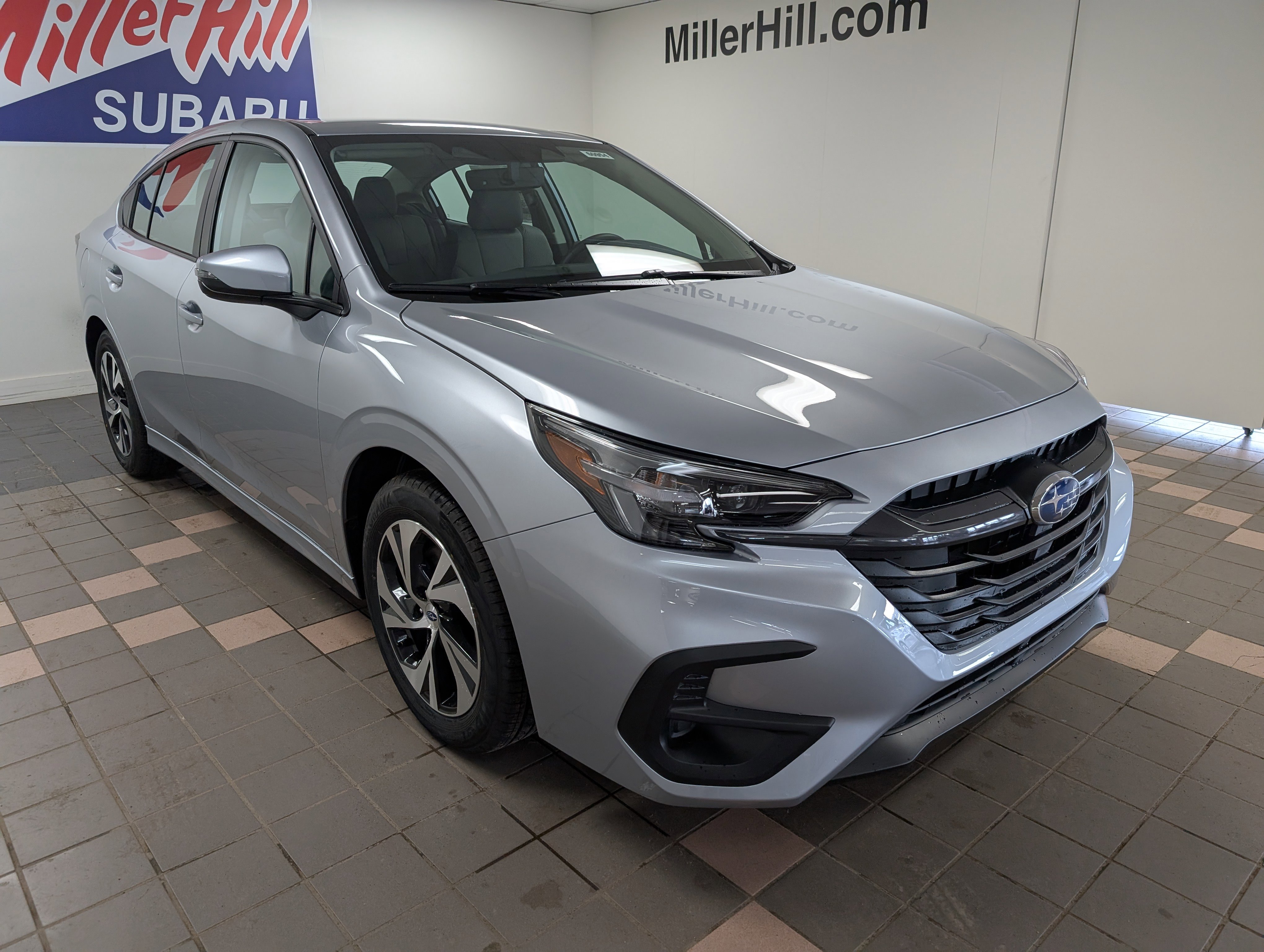 2025 Subaru Legacy Premium photo 4