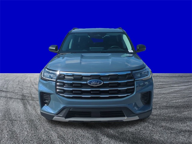 2025 Ford Explorer photo 7
