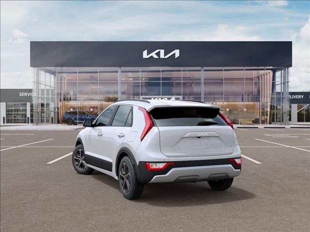 2025 Kia Niro EX Touring photo 3