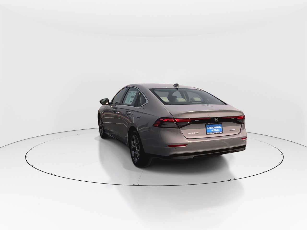 2025 Honda Accord Hybrid EX-L photo 7