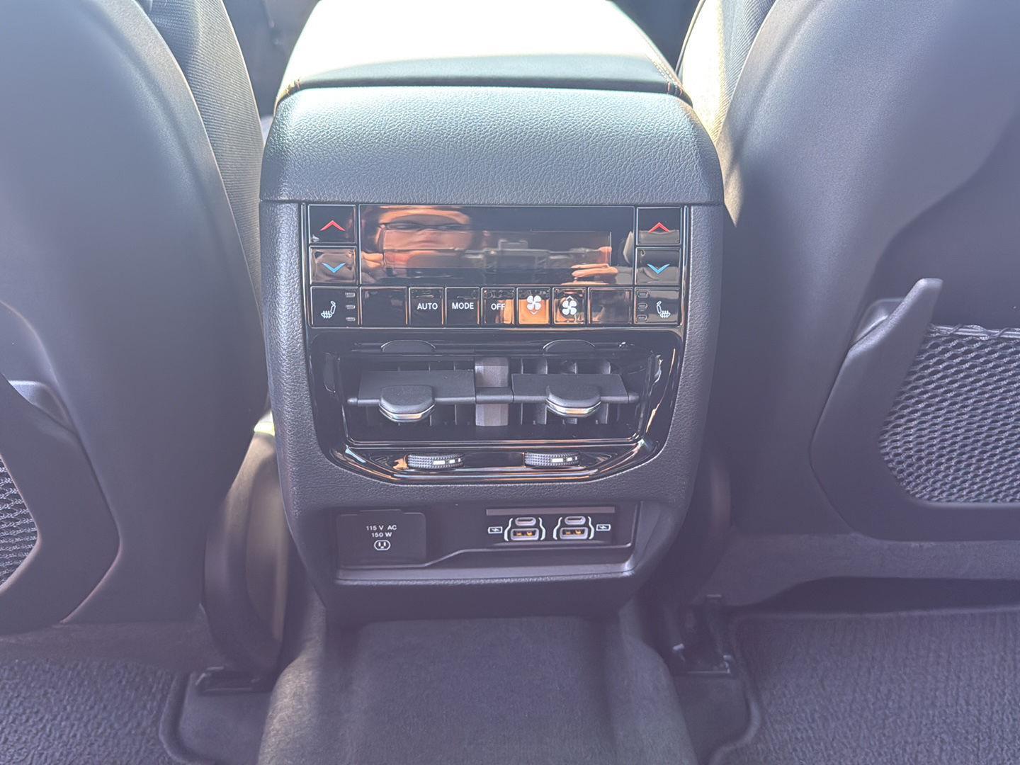 2025 Jeep Grand Cherokee L Summit photo 21