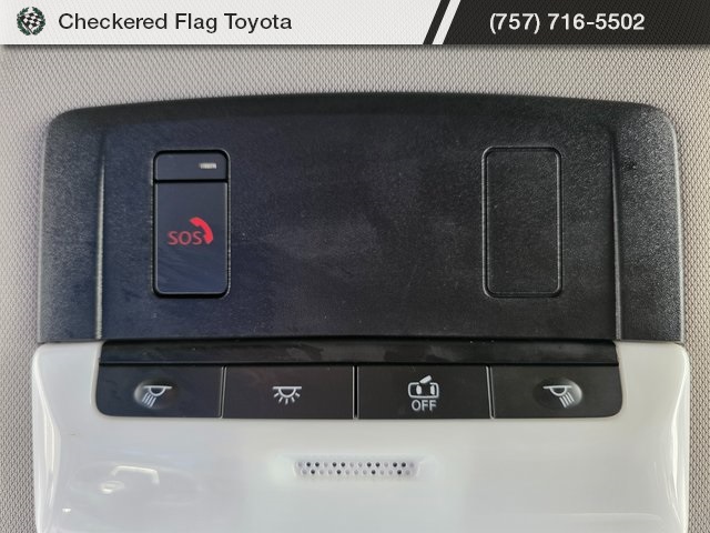 2024 Nissan Rogue SV photo 9