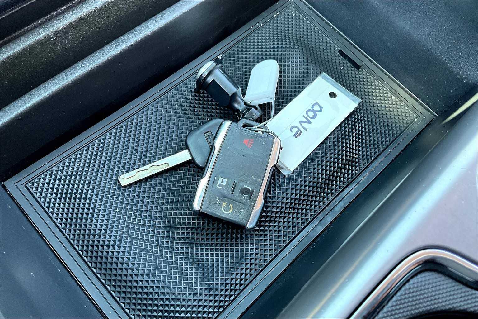 2017 Gmc Sierra 1500 SLT photo 14