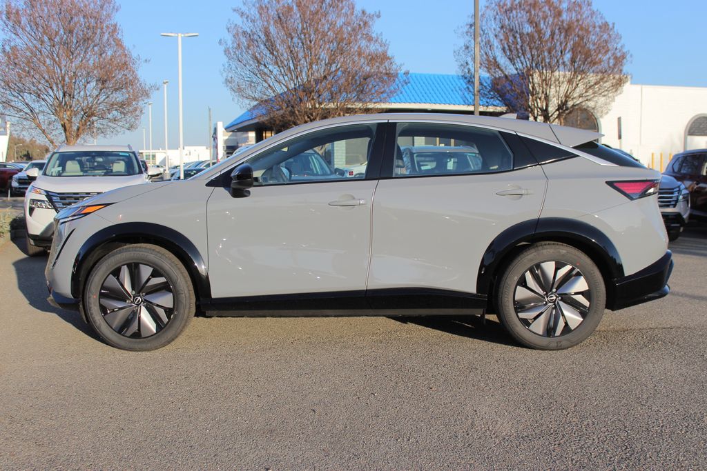 2024 Nissan ARIYA Engage photo 5