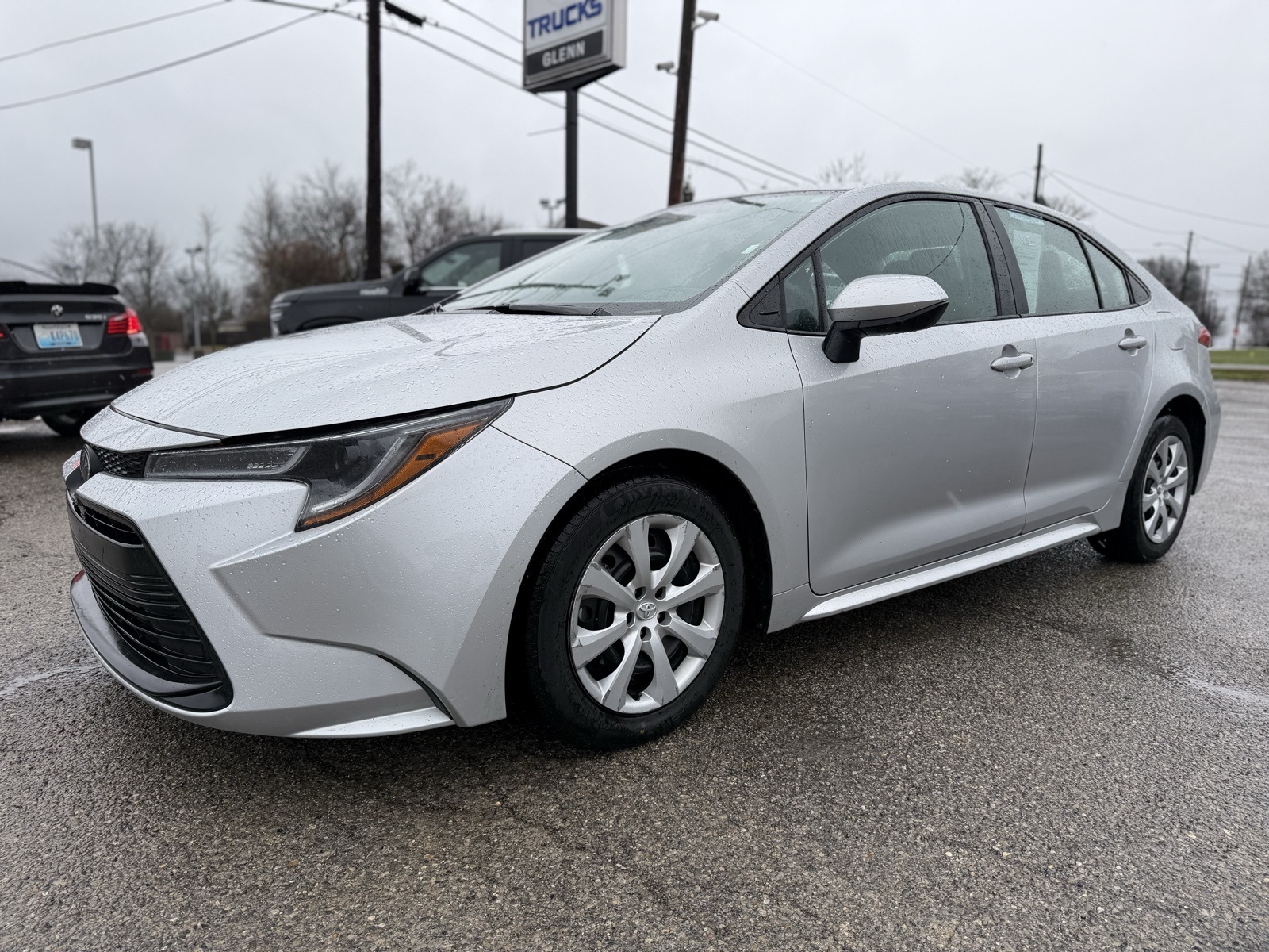 2024 Toyota Corolla LE photo 2