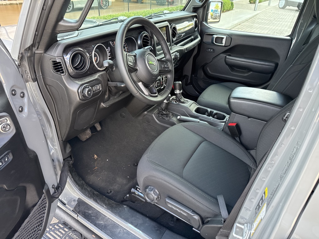 2022 Jeep Wrangler Unlimited Sport Altitude photo 14