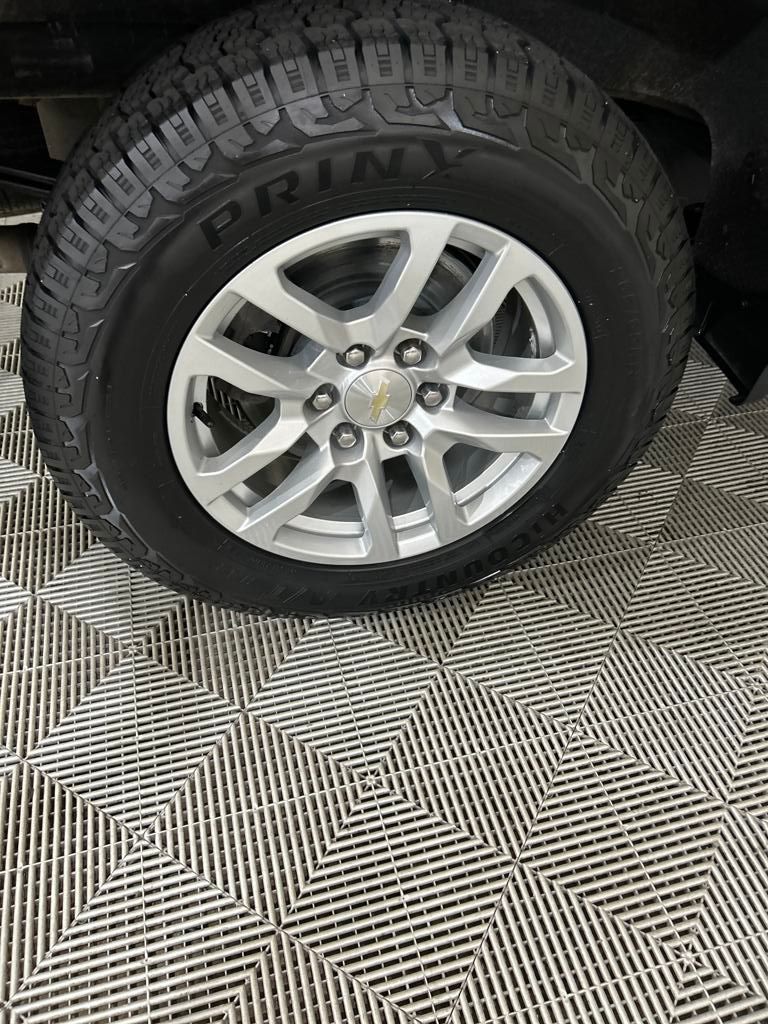 2023 Chevrolet Silverado 1500 LT photo 12