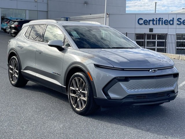 2026 Chevrolet Equinox EV 2LT's photo