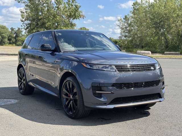 2025 Land Rover Range Rover Sport SE photo 7