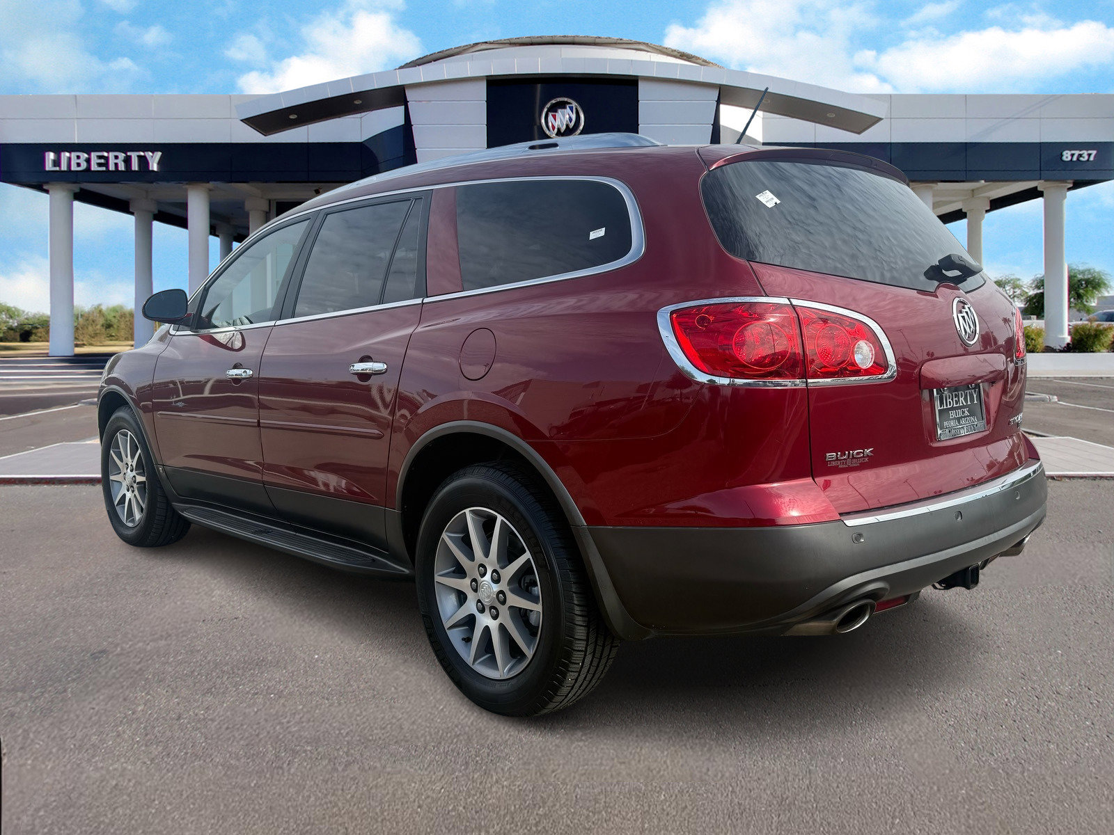 2010 Buick Enclave CXL photo 2