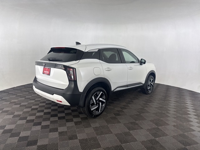 2026 Nissan Kicks SV photo 7