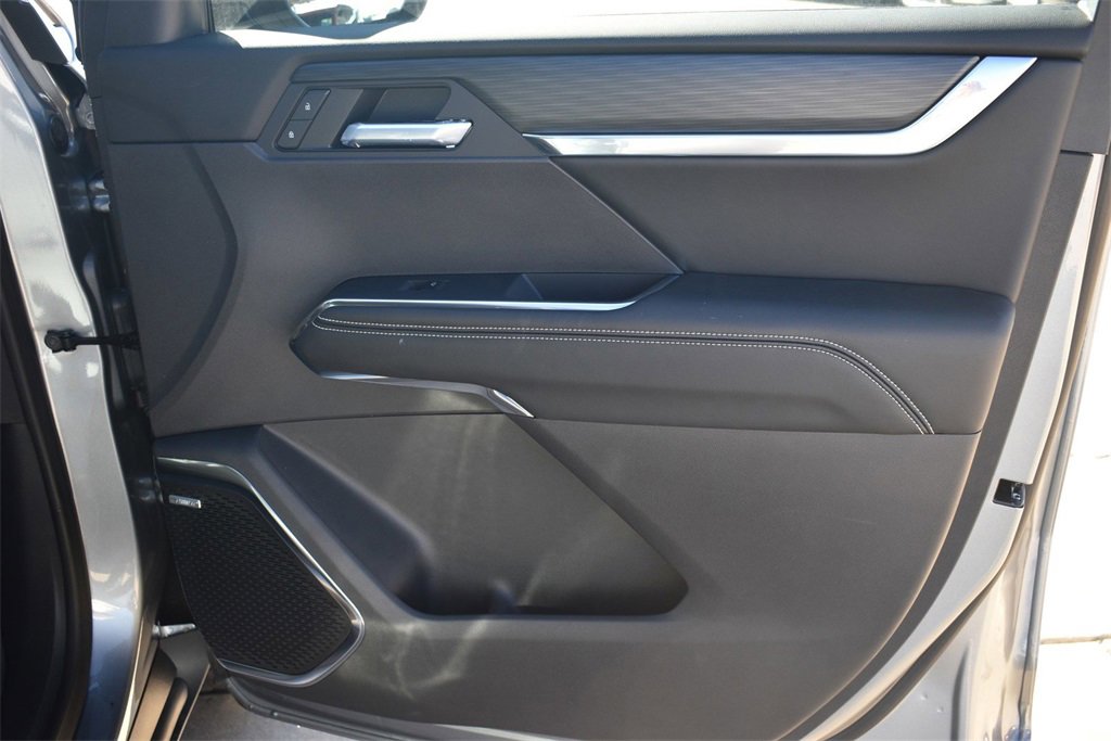 2025 Gmc Acadia Elevation photo 35