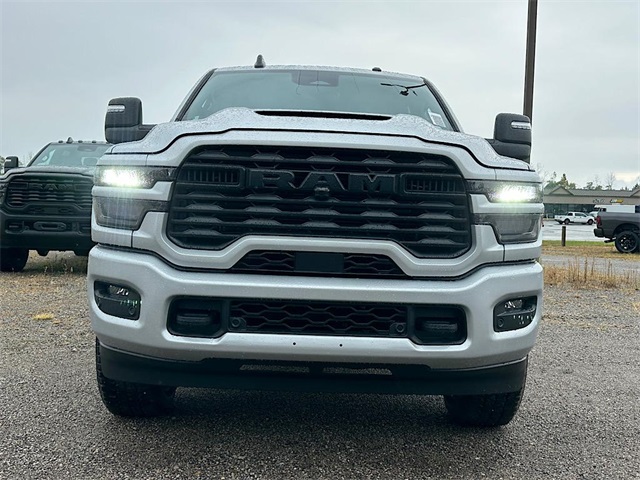 2026 Ram 2500 Tradesman photo 2
